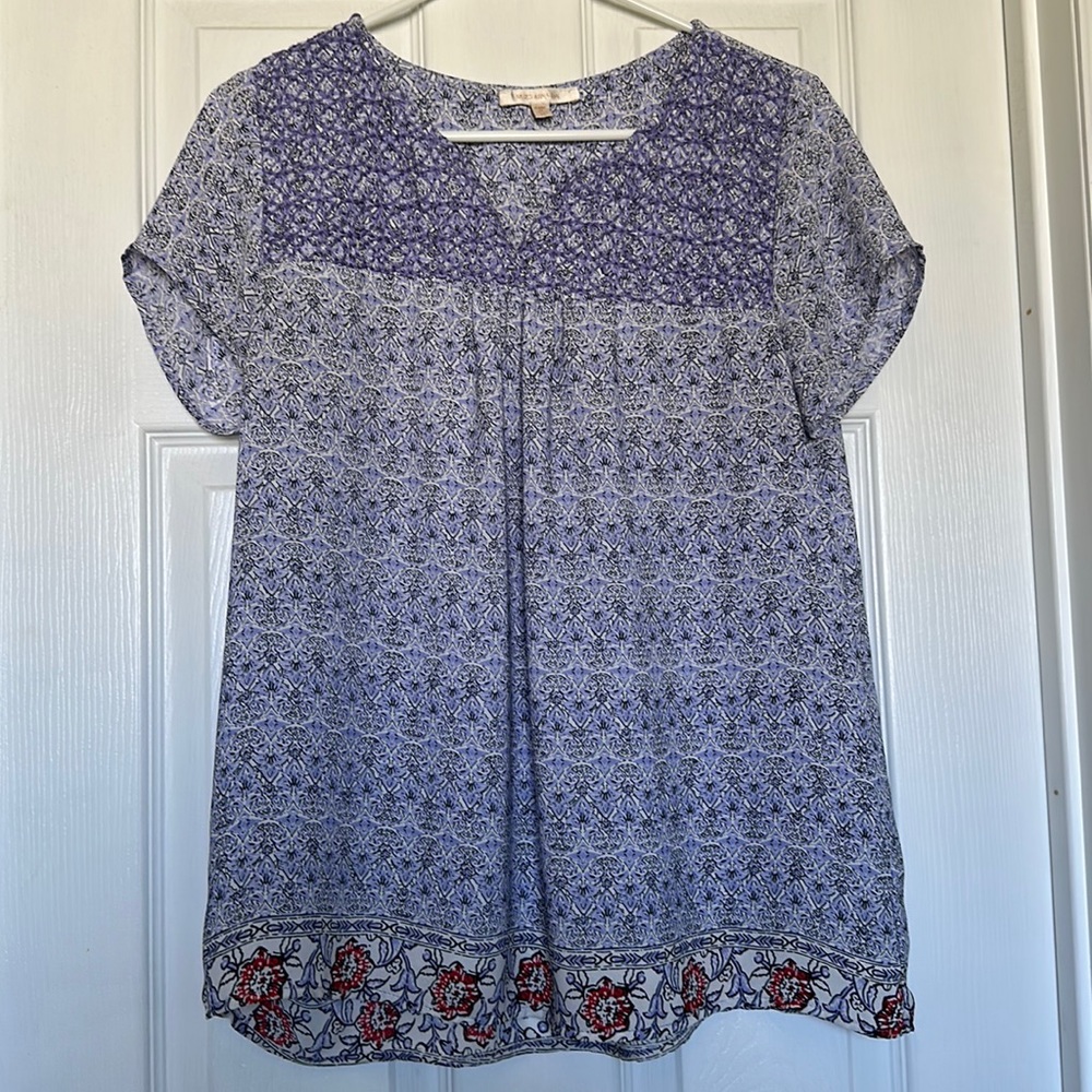Skies are blue blouse